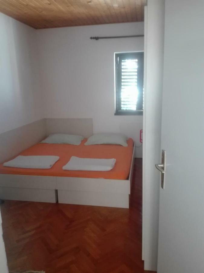 יאדריה Apartmani Erceg מראה חיצוני תמונה