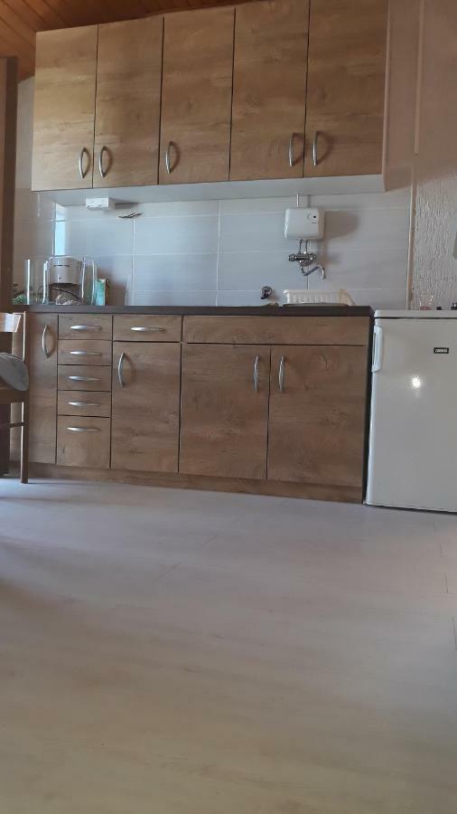 יאדריה Apartmani Erceg מראה חיצוני תמונה